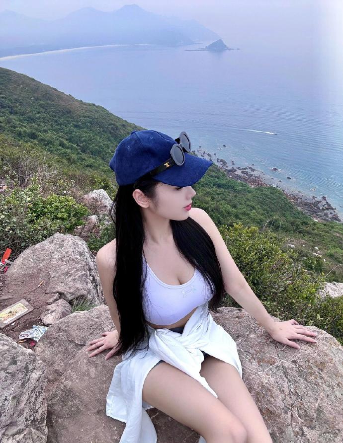 余博文 头像